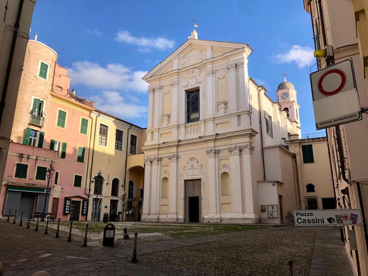 Appartamento Ai Piedi Della Pigna Sanremo Dış mekan fotoğraf
