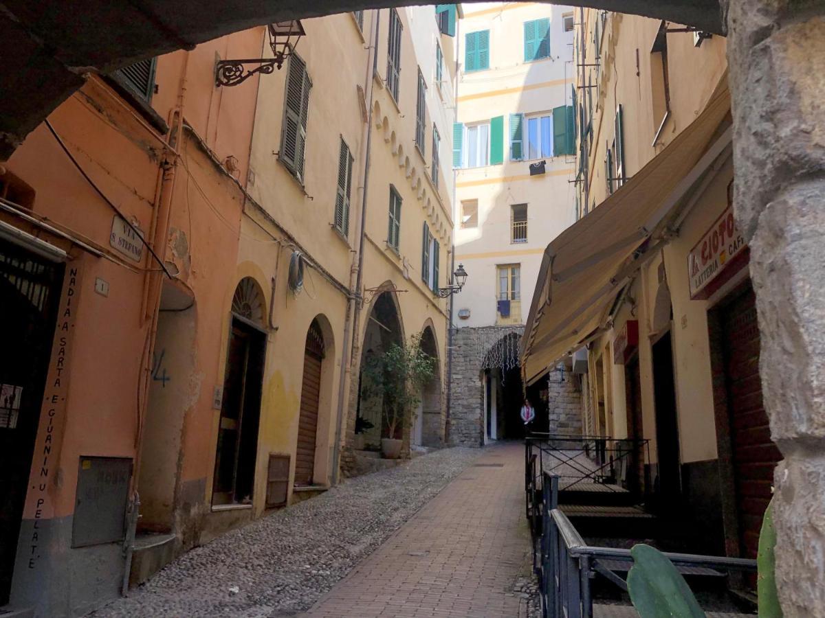 Appartamento Ai Piedi Della Pigna Sanremo Dış mekan fotoğraf