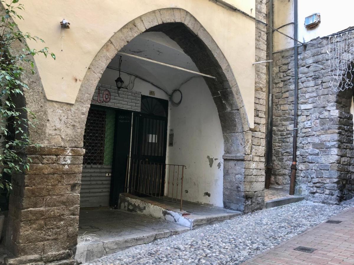 Appartamento Ai Piedi Della Pigna Sanremo Dış mekan fotoğraf